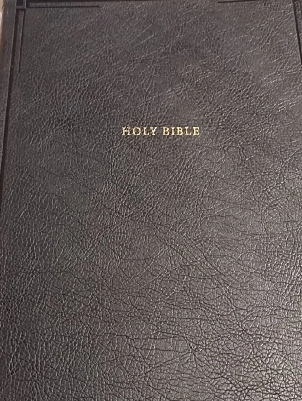 NKJV Giant Print Thinline Bible - Black New, Soft Leather.